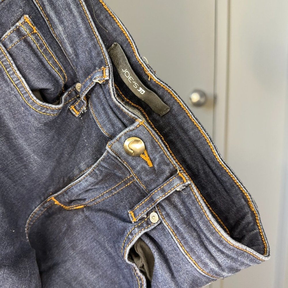 Joe's Jeans - Deep Blue Denim Stretchy Skinny Jeans - Size 25